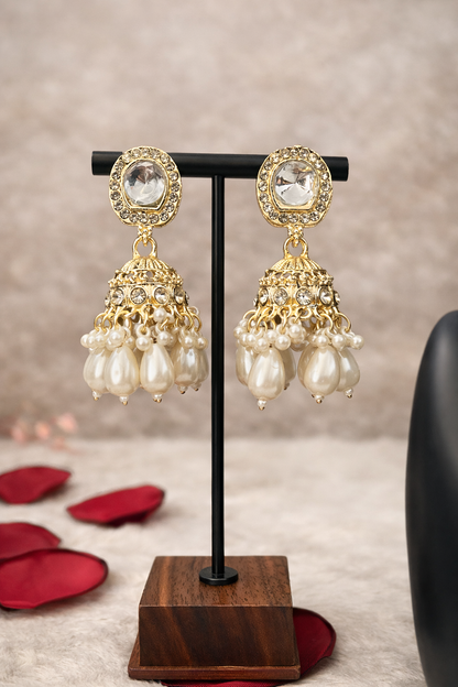 Elegant Pearl Choker Necklace Set with Matching Earrings & Maang Tikka