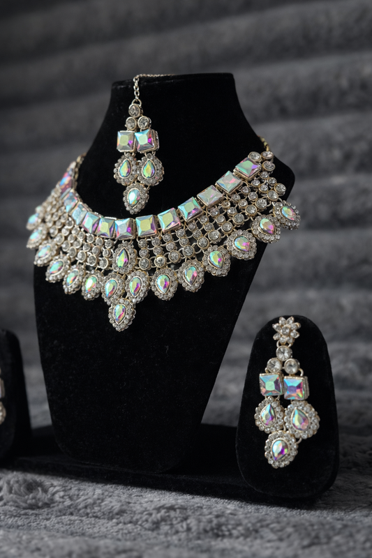 Holographic Stone Bridal Set – Premium Mirror Shine Necklace, Earrings & Maangtikka