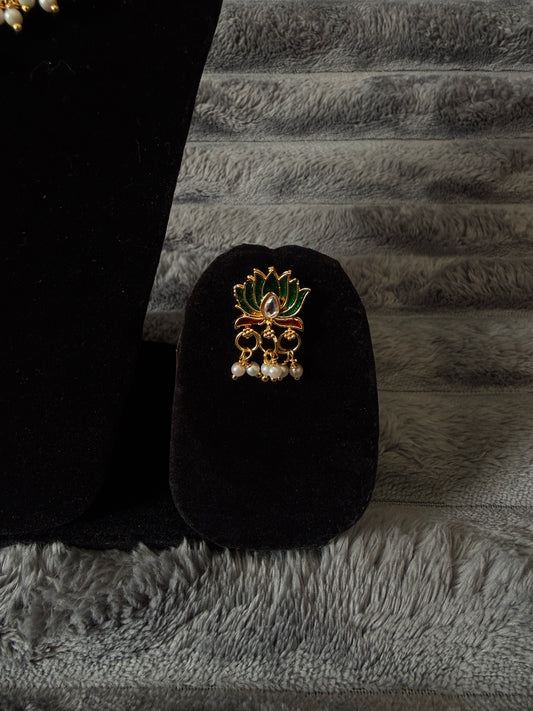 Green Lotus Pearl Necklace Set – Elegant Lightweight Ethnic Jewellery